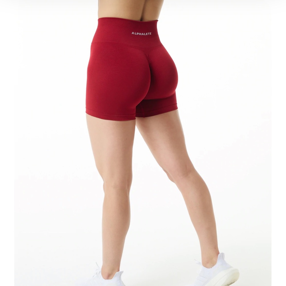 Amplify Short 4.5”